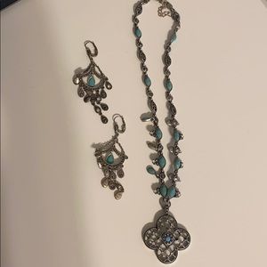 Teal necklace set